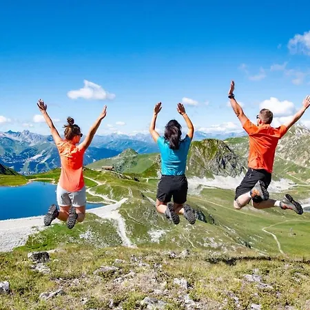 Le Malatray Spacieux Vue Montagne Domek alpejski